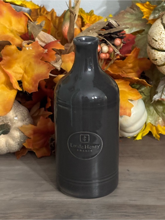Emile Henry Other - Emile Henry France Williams-Sonoma Stoneware 7” Dark Gray Cruet Dispenser